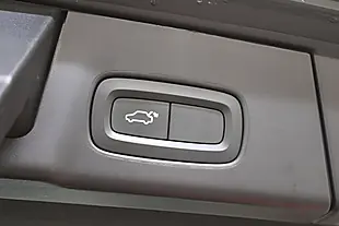 Used 2019 Volvo V90 Cross Country Mussel Blue - Interior and Exterior details 11