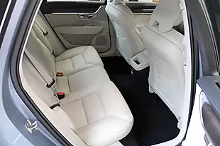Used 2019 Volvo V90 Cross Country Mussel Blue - Interior and Exterior details 17