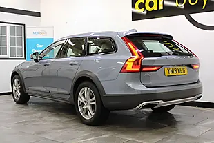 Used 2019 Volvo V90 Cross Country Mussel Blue - Interior and Exterior details 3