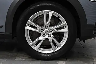 Used 2019 Volvo V90 Cross Country Mussel Blue - Interior and Exterior details 9