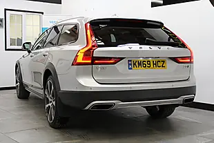 Used 2019 Volvo V90 Cross Country Plus Silver - Interior and Exterior details 11