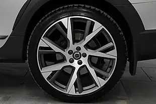 Used 2019 Volvo V90 Cross Country Plus Silver - Interior and Exterior details 12