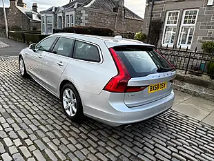 Used 2019 Volvo V90 Momentum Bright Silver - Interior and Exterior details 12
