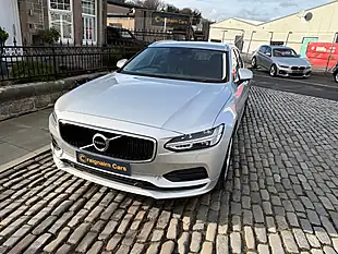 Used 2019 Volvo V90 Momentum Bright Silver - Interior and Exterior details 6