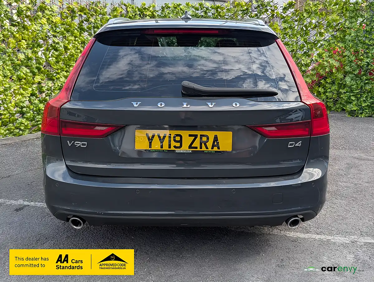 Used 2019 Volvo V90 Momentum Savile Grey - Interior and Exterior details 10