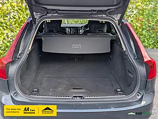 Used 2019 Volvo V90 Momentum Savile Grey - Interior and Exterior details 16