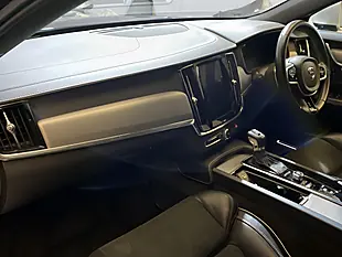 Used 2019 Volvo V90 R-Design Black - Interior and Exterior details 15
