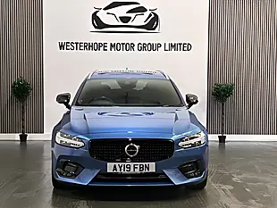 Used 2019 Volvo V90 R-Design Blue - Interior and Exterior details 7