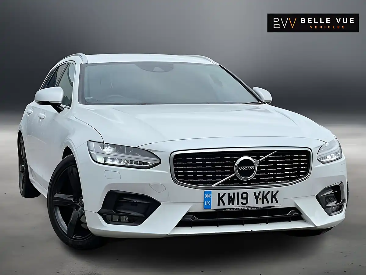 Used 2019 Volvo V90 R-Design Crystal White - Front View
