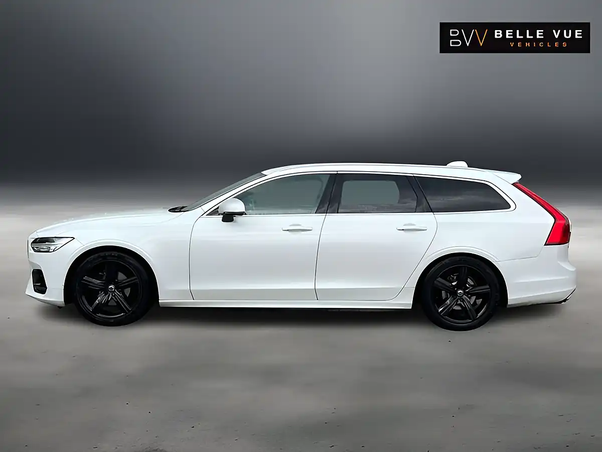 Used 2019 Volvo V90 R-Design Crystal White - Interior and Exterior details 11