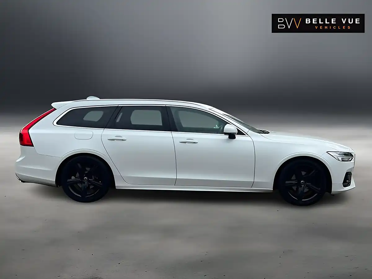 Used 2019 Volvo V90 R-Design Crystal White - Interior and Exterior details 3