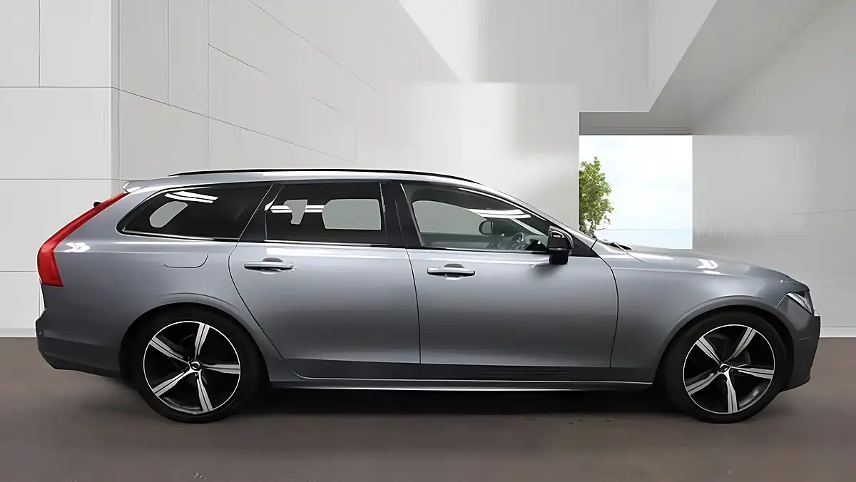 Used 2019 Volvo V90 R-Design Plus Grey - Interior and Exterior details 5