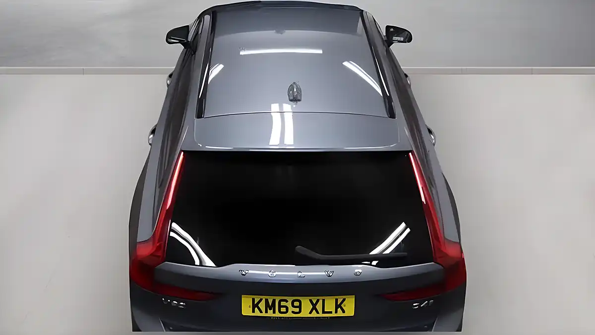 Used 2019 Volvo V90 R-Design Plus Grey - Interior and Exterior details 8