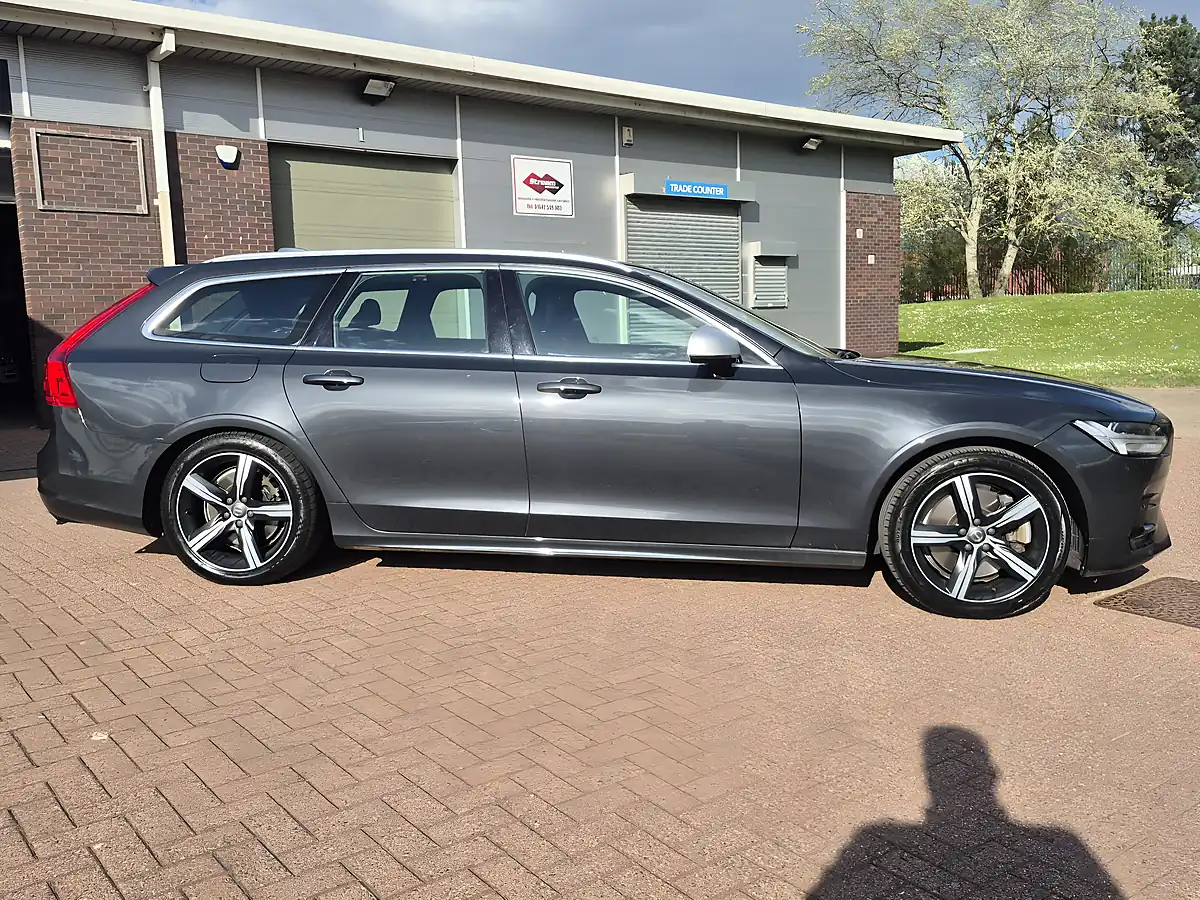 Used 2019 Volvo V90 R-Design Savile Grey - Interior and Exterior details 2