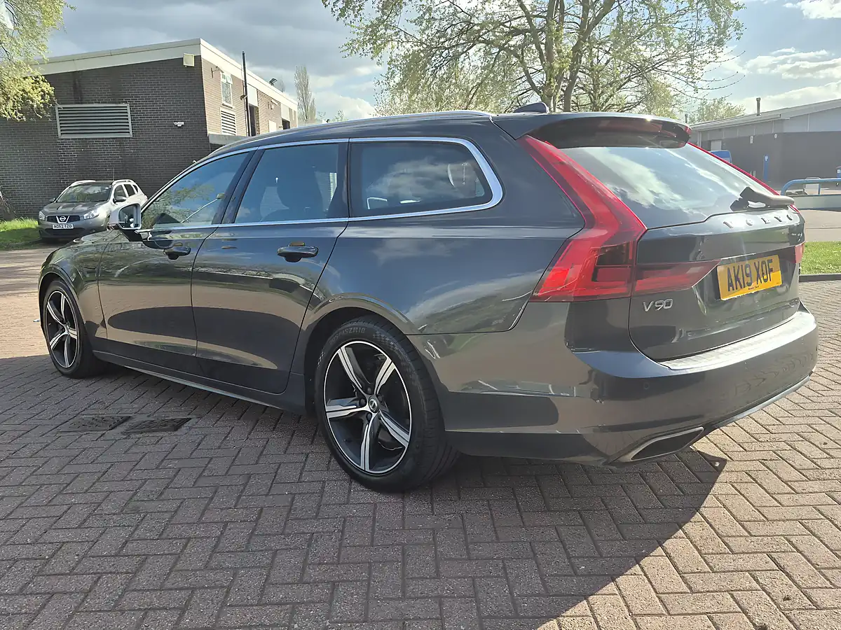 Used 2019 Volvo V90 R-Design Savile Grey - Interior and Exterior details 6