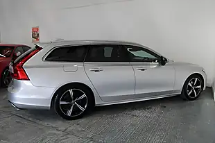 Used 2019 Volvo V90 R-Design Silver - Interior and Exterior details 8