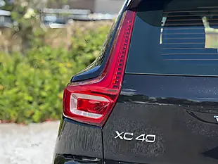 Used 2019 Volvo XC40 Inscription Black - Interior and Exterior details 18