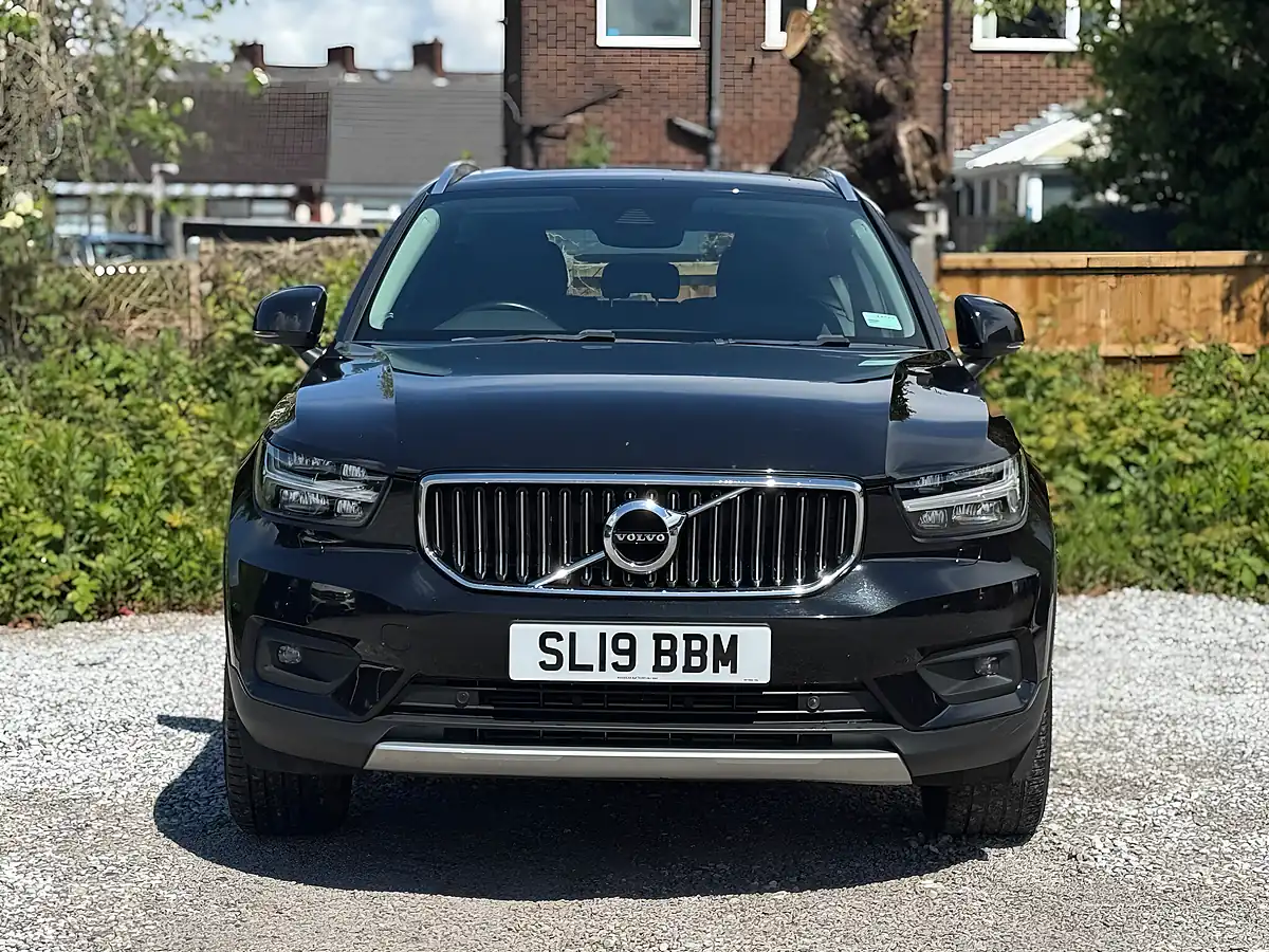 Used 2019 Volvo XC40 Inscription Black - Interior and Exterior details 6