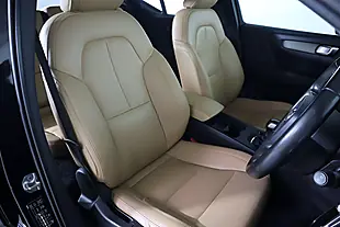 Used 2019 Volvo XC40 Inscription Black - Interior and Exterior details 10