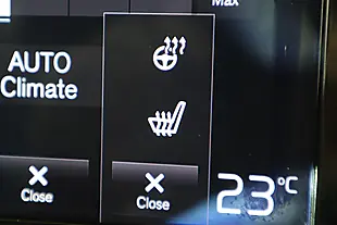 Used 2019 Volvo XC40 Inscription Black - Interior and Exterior details 17