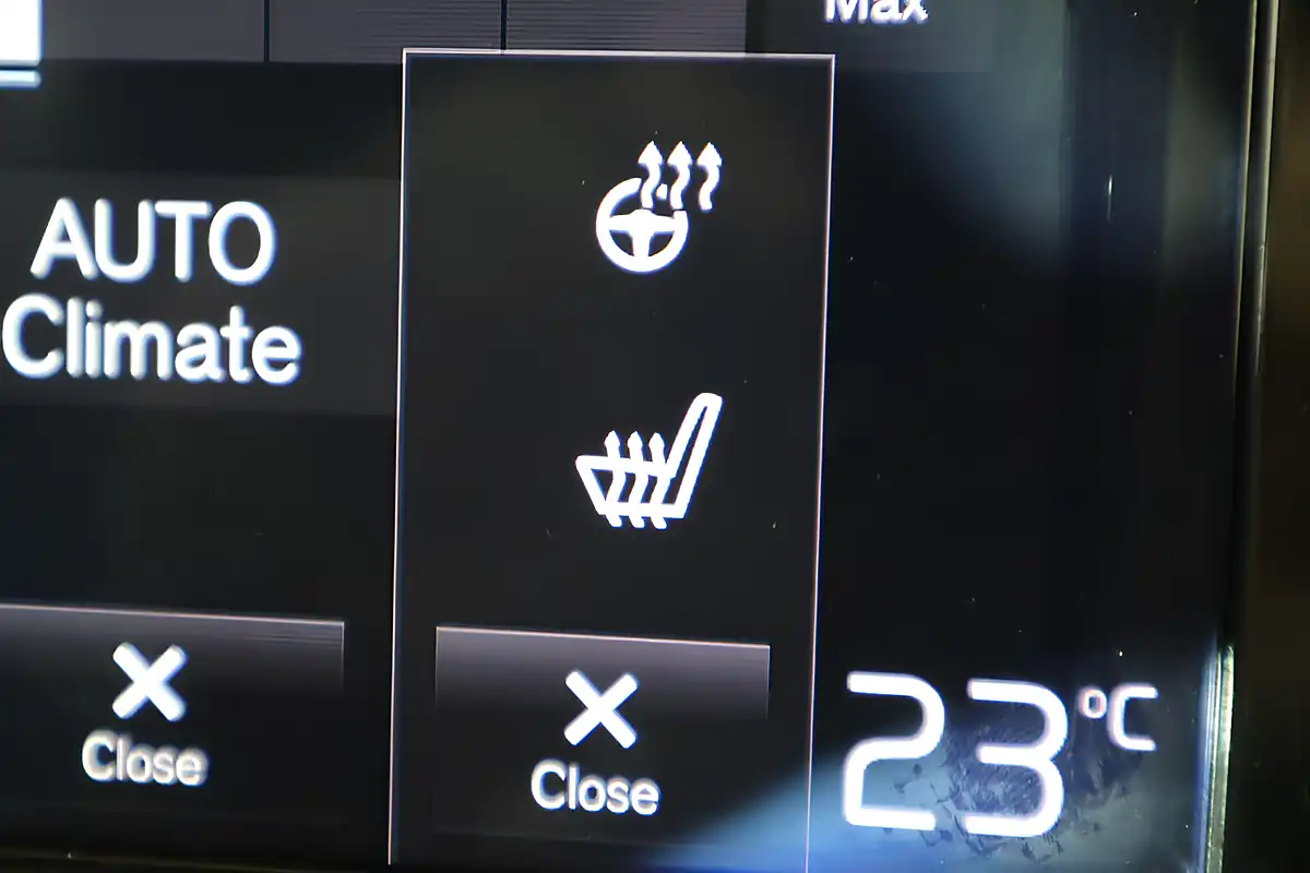 Used 2019 Volvo XC40 Inscription Black - Interior and Exterior details 17