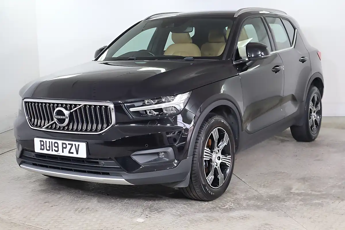 Used 2019 Volvo XC40 Inscription Black - Interior and Exterior details 3