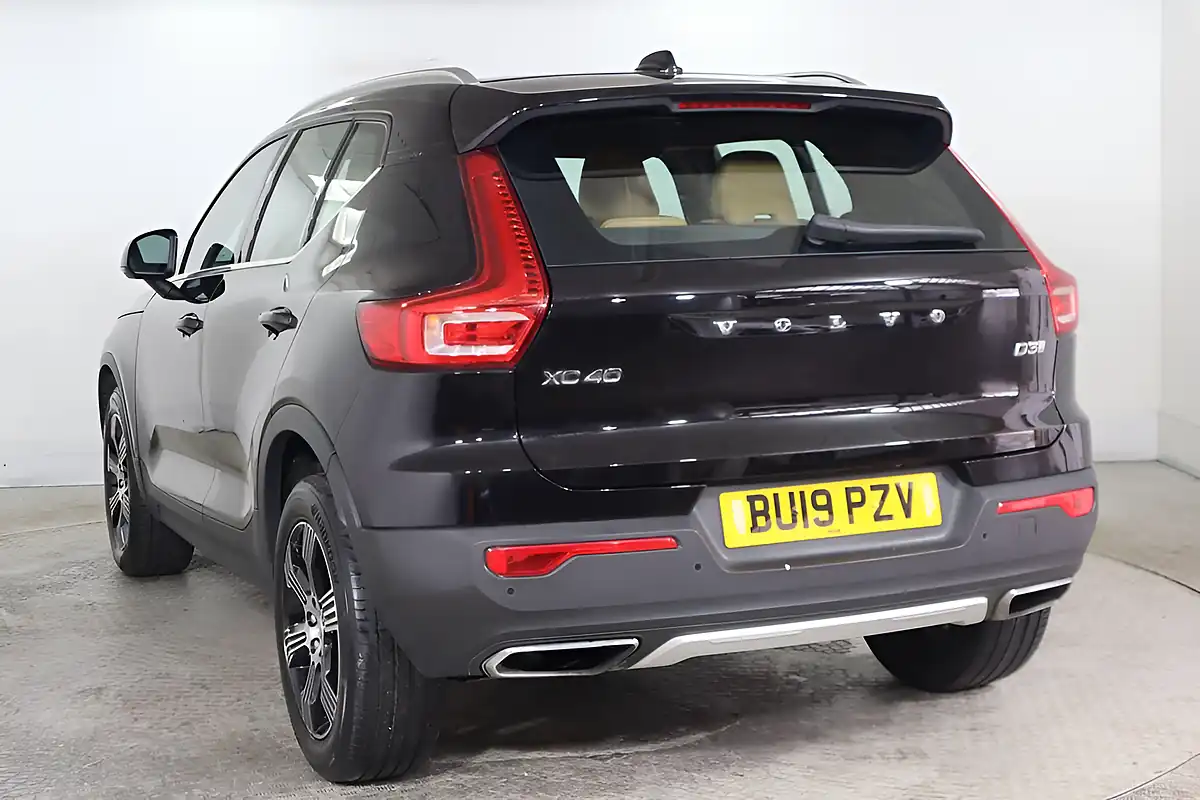 Used 2019 Volvo XC40 Inscription Black - Interior and Exterior details 6