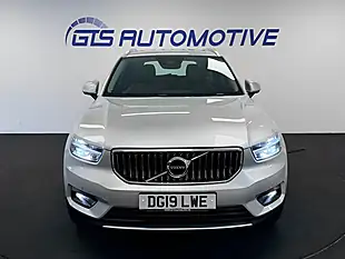 Used 2019 Volvo XC40 Inscription Bright Silver - Interior and Exterior details 7