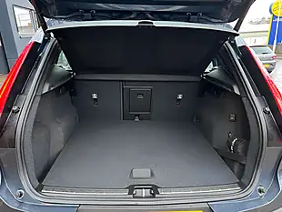 Used 2019 Volvo XC40 Inscription Denim Blue - Interior and Exterior details 12