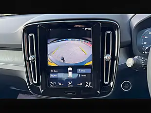 Used 2019 Volvo XC40 Inscription Denim Blue - Interior and Exterior details 3