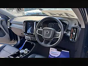 Used 2019 Volvo XC40 Inscription Denim Blue - Interior and Exterior details 4