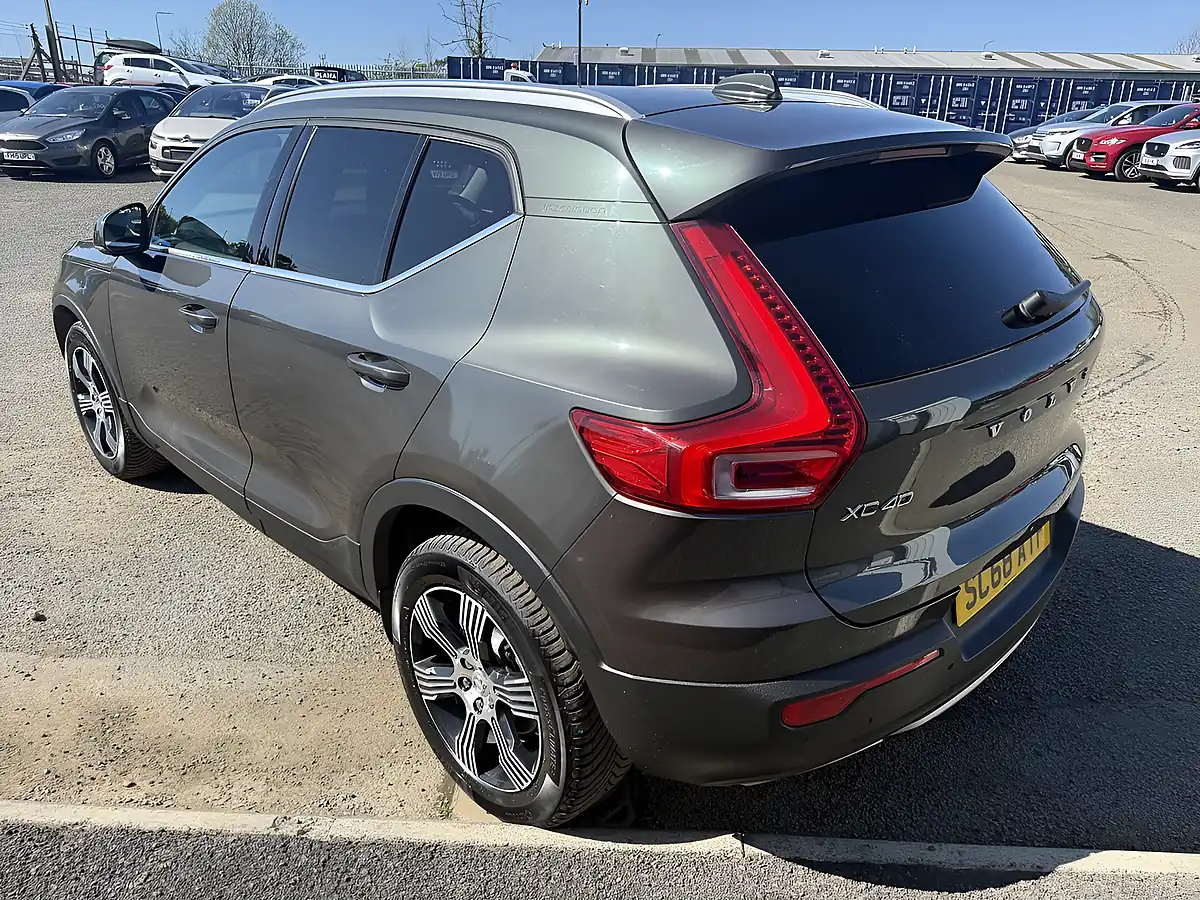 Used 2019 Volvo XC40 Inscription Pine Grey - Interior and Exterior details 3
