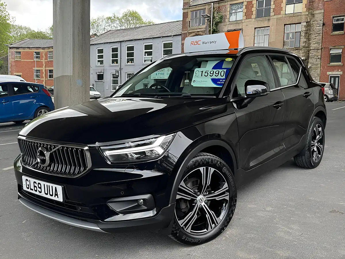 Used 2019 Volvo XC40 Inscription Pro Black - Interior and Exterior details 9