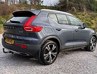 Used 2019 Volvo XC40 Inscription Pro Denim Blue - Interior and Exterior details 3