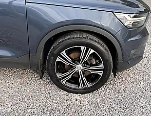 Used 2019 Volvo XC40 Inscription Pro Denim Blue - Interior and Exterior details 9