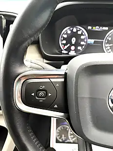 Used 2019 Volvo XC40 Inscription Pro Denim Blue - Interior and Exterior details 14