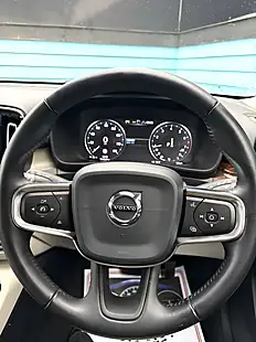 Used 2019 Volvo XC40 Inscription Pro Denim Blue - Interior and Exterior details 15
