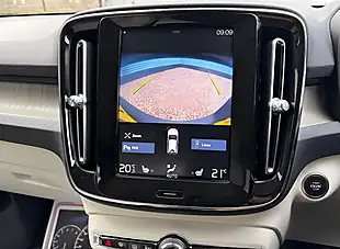 Used 2019 Volvo XC40 Inscription Pro Denim Blue - Interior and Exterior details 17