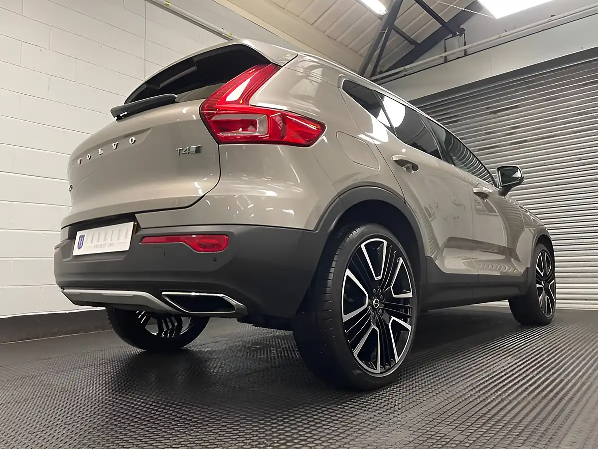 Used 2019 Volvo XC40 Inscription Pro Grey - Interior and Exterior details 20