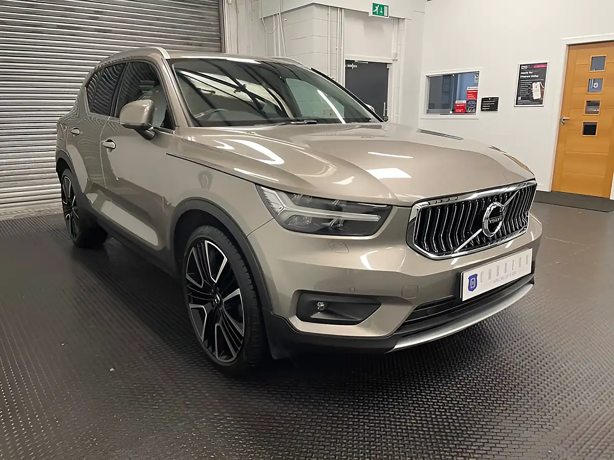 Used 2019 Volvo XC40 Inscription Pro Grey - Interior and Exterior details 5