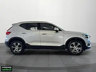 Used 2019 Volvo XC40 Inscription White - Interior and Exterior details 5