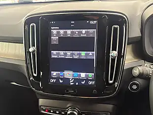Used 2019 Volvo XC40 Inscription White - Interior and Exterior details 16