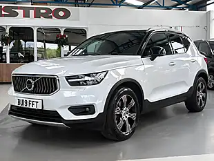 Used 2019 Volvo XC40 Inscription White - Interior and Exterior details 7