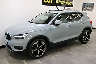 Used 2019 Volvo XC40 Momentum Pro Blue - Interior and Exterior details 12