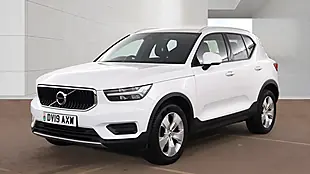 Used 2019 Volvo XC40 Momentum White - Interior and Exterior details 5