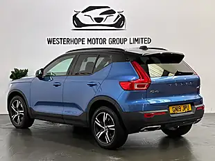 Used 2019 Volvo XC40 R-Design Blue - Interior and Exterior details 2