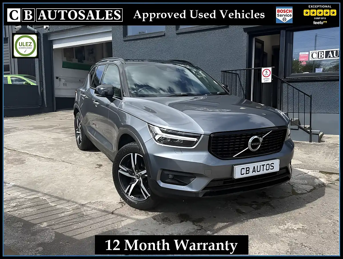 Used 2019 Volvo XC40 R-Design Grey - Front View