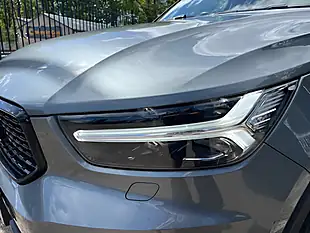 Used 2019 Volvo XC40 R-Design Grey - Interior and Exterior details 10
