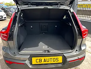 Used 2019 Volvo XC40 R-Design Grey - Interior and Exterior details 13