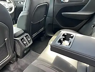 Used 2019 Volvo XC40 R-Design Grey - Interior and Exterior details 18
